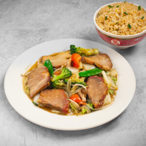 Cerdo con Verduras y Chaufa - Menú