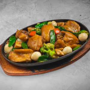 Pollo con Huevitos a la Plancha